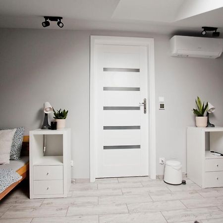 Spokojna Apartamenty Тшебиния Екстериор снимка