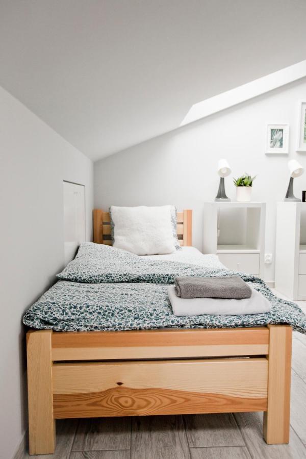 Spokojna Apartamenty Тшебиния Екстериор снимка