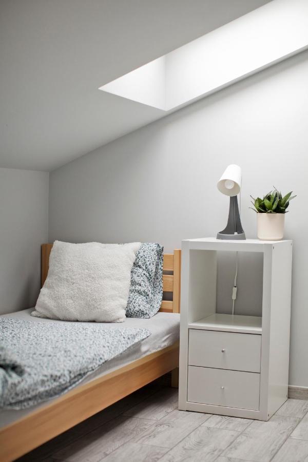 Spokojna Apartamenty Тшебиния Екстериор снимка